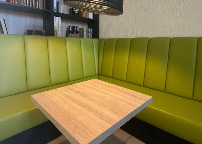 Altstadtquartier 3* شفيدت